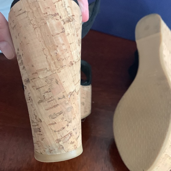 Authentic Stewart Weitzman women’s wedge sandal in black size 38/8B worn once - Picture 8 of 16